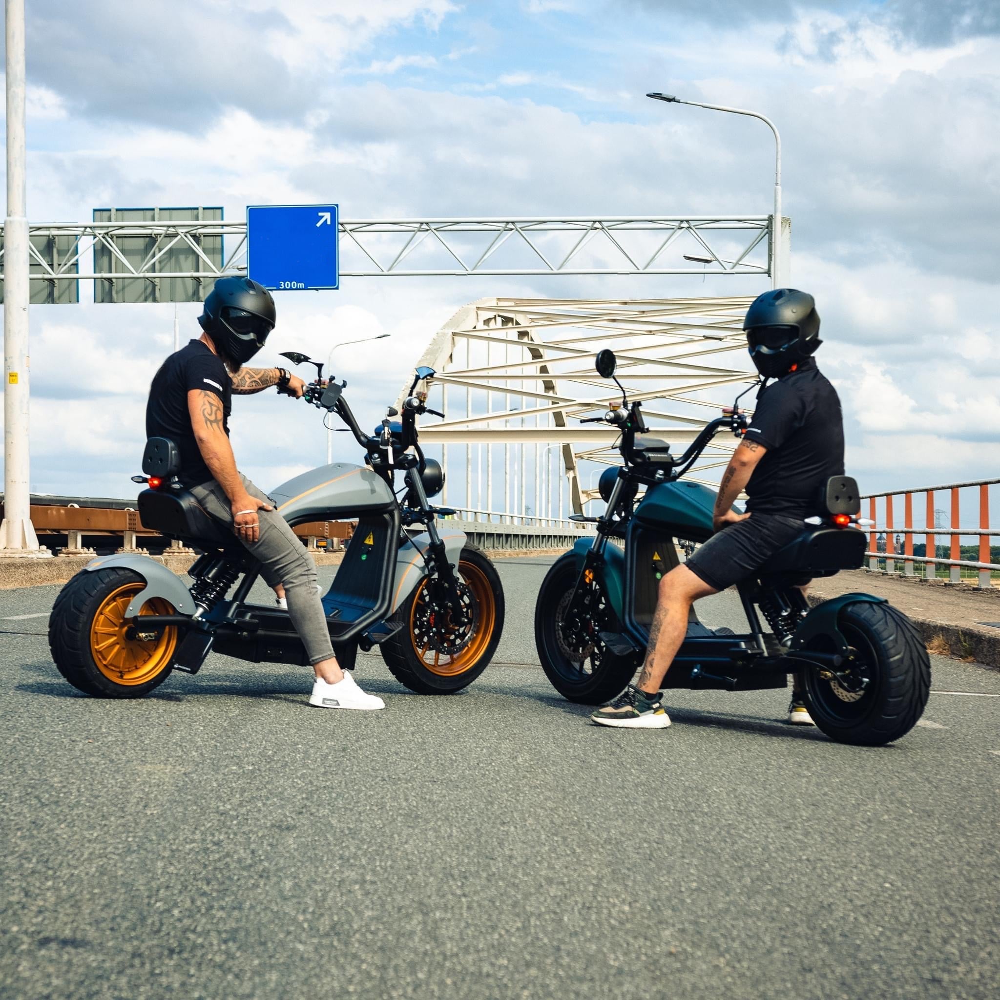 Sunra Miku Max – E-Roller & E-Scooter 45 km/h kaufen – Star-Biker